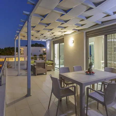 Apartment Ammos Beachfront Luxury